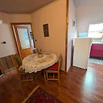 Holiday home With A - C In 54835